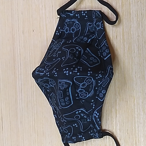 5 pack kids game themed wire nose masks by Gyothrig. - Picture 4 of 8